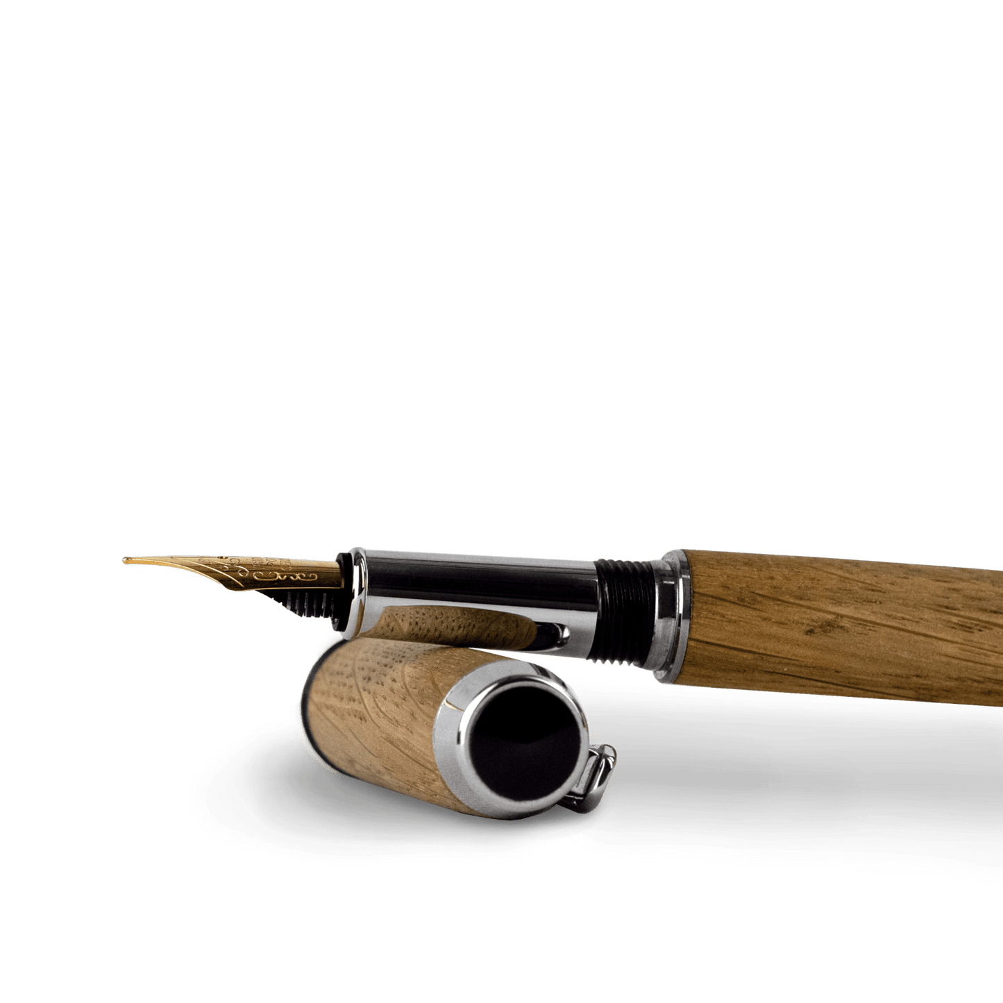 Oak Füllfederhalter Eiche Detailaufnahme offene Verschlusskappe